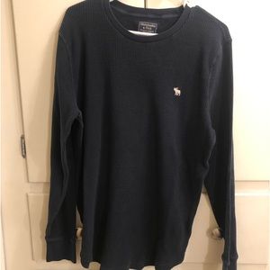 Abercrombie men’s XL navy long sleeve, knit shirt, like new